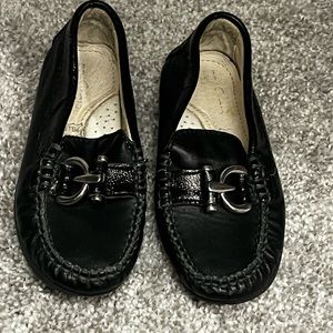 Used PRIMIGI little boy dress shoes.